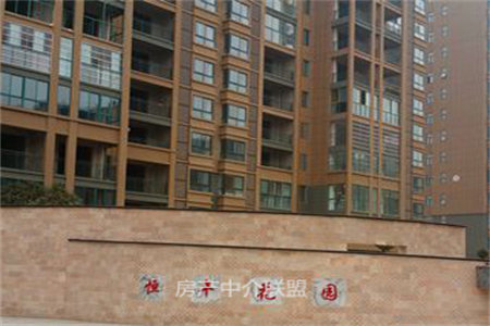 果品组团优3室2厅1卫38万文化路小学，十五